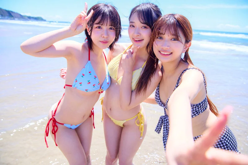 かりん＆こなつ＆かほ 無料サンプル画像(2) 【ヴイヴイシー】