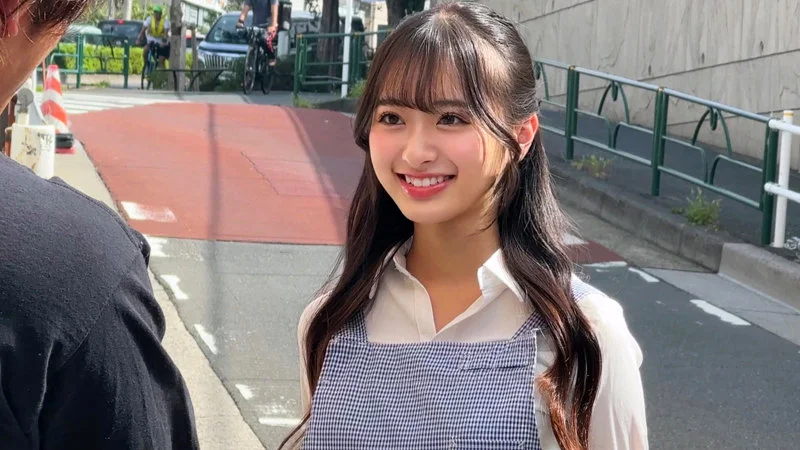 かほさん 無料サンプル画像(1) 【ヴイヴイシー】