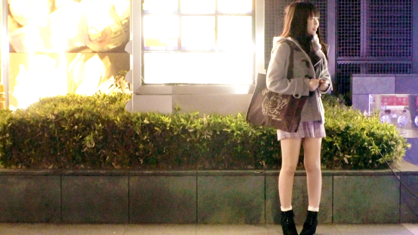 【めちゃカワ美少女】19歳【笑顔が癖になる】ちはるちゃん参上！将来声優になりたい彼女の応募理由は『最近、腹ペコで…』男は食べ物？特に【手マン】されたい青春ドマン中の19歳！小さく狭い膣をデカチンで何度も突かれ激イキ絶頂！とにかく可愛いくてエッチな美少女の悶絶SEX絶対に見逃すな！